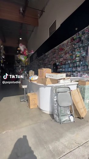 Winner Party Store: Your One-Stop Shop for Balloons and Party Supplies