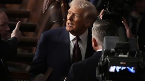 Trump signs executive order to establish government bitcoin reserve