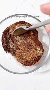 Homemade Chili Seasoning Mix (McCormick Copycat) #chilichallenge #chiliseason | Live Eat Learn