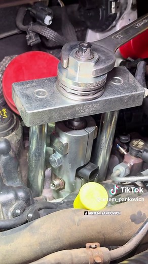 How to Safely Remove a Stuck Injector on Ford EcoBlue