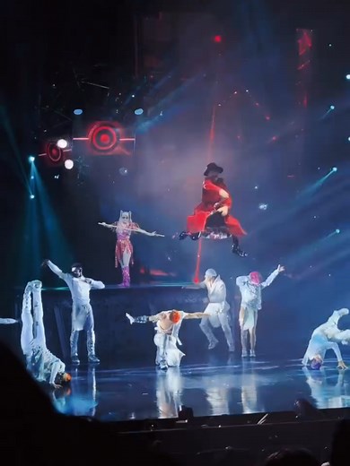 Michael Jackson ONE: A Spectacular Live Performance