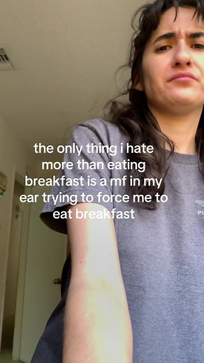 Why You Shouldn't Force Someone to Eat Breakfast