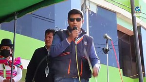 ⚡PROYECTO INSTALACIÓN DE PARARRAYOS BENEFICIARÁ A 34 DISTRITOS DE LA ZONA SUR DE LA REGIÓN. GORE PUNO ENTREGÓ RESOLUCIÓN DE APROBACIÓN DE EXPEDIENTE TÉCNICO. 🔵 Autoridad regional pidió la unificación de alcaldes y autoridades comunales para conseguir financiamiento presupuestal del mega proyecto ✍ [CHUCUITO, 18 de enero de 2022] El Gobierno Regional Puno, entregó resolución de aprobación del expediente técnico del proyecto de instalación de 1134 módulos de pararrayos, en 34 distritos de la zona