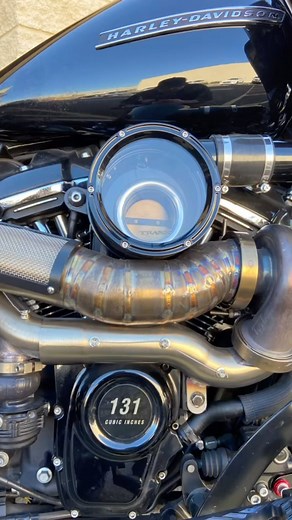 Another happy customer with a proper Trask style send off! #trask #traskperformance #turboharleydavidson #turboharleys #turbobike #roadking #turboroadking #turbo #harleybikelife #harleydavidson #lifebehindbars #harleyclubstyle #harleybikelife #burnouts | Trask Performance