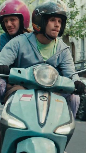 Un spectacle à écrire. Une crush à conquérir. Un meilleur ami incontrôlable : bon courage Paul 🤝