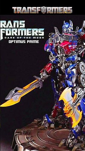 The Energon Sword and Energon Axe are iconic weapons used by Optimus Prime