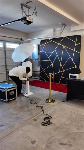 When I started my photo booth business, I bought setup lists with only 5–8 items… and learned the hard way that a lot was missing. So I created a complete checklist with 20 items you actually need to set up your booth including the small things most people forget. You’ll also get where to buy them and the prices I paid. If you want to set up your booth the right way without missing anything, this list will help. Grab the checklist here: beacons.ai/bizmaxphotobooth #photobooth #socal #event #fyp 