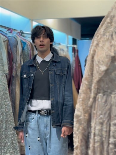 HYDERABAD WALO! 😱 Rent Hives par sab kuch saaf ho raha hai! ​Ab Rent nahi, seedha OWN karo! 💎 Designer Wear: UPTO 70% OFF 💎 High-End Pieces: Offer YOUR Price! 📅 31 Dec - 2 Jan (Sirf 3 din) 📍 Auto Bhan Road, Unique Mall (Next to Mutton Shinwari). ​Pehle aao, Pehle paao! 🏃‍♀️💨 #renthives #hyderabad #salealert #tiktokpakistan #fashiondeals