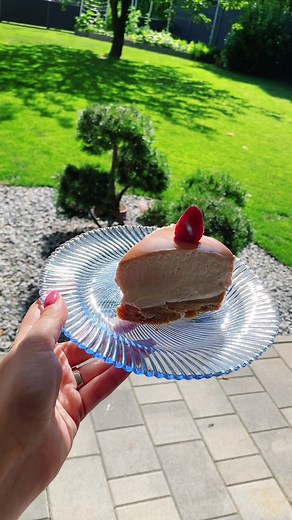 Kinder torta recept: Ukusna domaća slastica