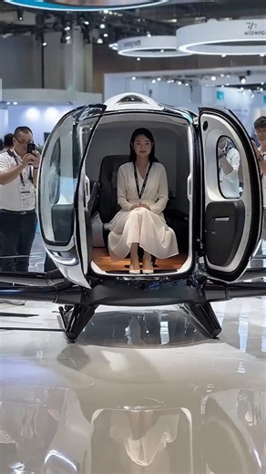 2025 Robot Expo New AI Passenger Drone Flight Test | Chris Foster Show