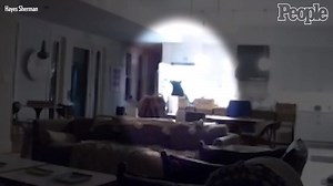 Bear Uses A Wall for Some Itch Relief