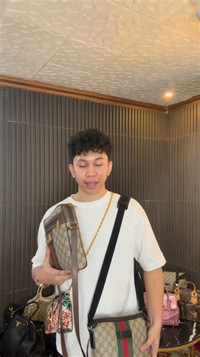 Preloved Icon by CL on Instagram: "Gg ophidia messenger 45,000 Gg supreme small messenger 26,500 Gg limited edition top handle 39,000"