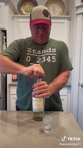 Well I guess Tijuana donkey shows aren’t for me.#teremana #picklebackshots