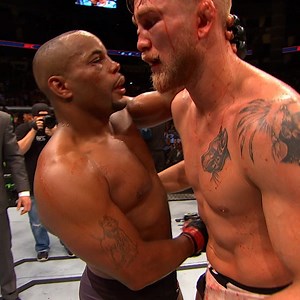 5.8M views · 39K reactions | Everything is bigger in Texas! The #Top5 UFC Lone Star State fights ⤵️ #UFCSanAntonio | UFC | Facebook