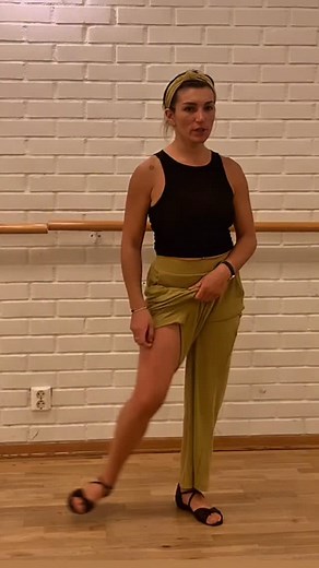 Upper body movement is empty without proper footwork and leg action. Try this drill to get better collection of your feet! And I highly recommend ballroom training - that was my foundation that helped my WCS ☺️ #wcs #fyp #learntodance #westcoastswing #modernswing #explorepage #partnerdance #westcoastswingdance #swingdance #ballroom #tango #chacha #footwork | ARGO Movement