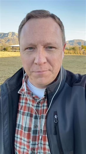 New Hampshire drafts their constitution & construction begins on the Golden Gate Bridge. Learn about these historical events and more as you celebrate America 250 and get LOST in history! #America250 #LOSTHistoryTours #NewHampshire #GoldenGateBridge #California | LOST History Tours