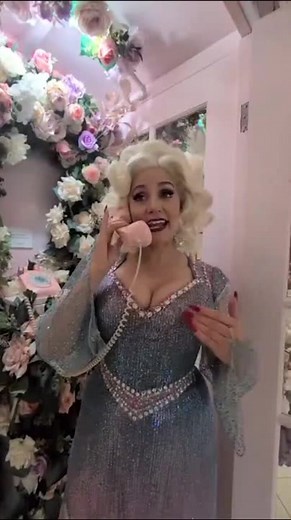 Dolly Parton musical Here You Come Again lands in Melbourne