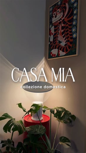 Vintail on Instagram: "Casa Mia, spesso mi chiedete quante cose ho in casa, in realtà non troppe, eccole qui: - Technics System SL-Q202 - made in Japan 1980 - Poster Totoro @studioghibliofficial - preso in Giappone - Taccia Small @flos - Componibile vintage @kartell_official - Tigre matta by @a_random_painter @tail_online_gallery - Tabellone flipper vintage 1970 - Radio lampada Europhon #adrianorampoldi - Mappa Europa Politica 1950 by @vintail_ - Locandina Ritorno al Futuro / prima ed - Insegna