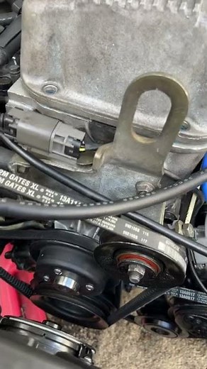 Nissan hardbody D21 Timing chain install! 2.4 KA24E