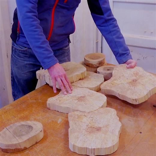 1M views · 33K reactions | How to create a Wall Art with wood slices and epoxy. #diy #wood ##woodworking #woodart #handmade | MarmotaWorks | Facebook