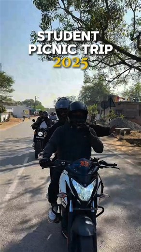 Open House Animation on Instagram: "Sunshine, friends & endless fun! ☀🎒 A perfect picnic day with our amazing Open House Animation students! . #StudentPicnic #PicnicDay #CollegeLife #FunDayOut #OpenHouseAnimation #StudentLife #MemoriesMade #GoodVibesOnly #NatureLovers #FriendsForever #BilaspurStudents #CreativeCommunity #FunTimes #Picnic2025 #HappyMoments #outdoorfun"