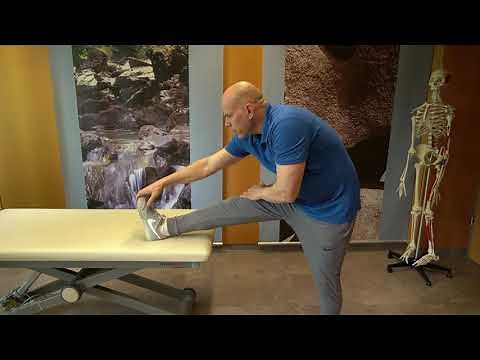 Dehnung ischiocrurale Muskulatur (Hamstrings, rückseitiger Oberschenkel)