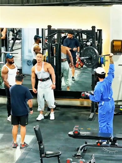 Gym shock pranks #gym #funny #troll #funnyprank #anatoly