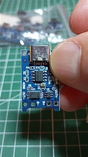 Lithium-ion battery charging module with USB C charger and over-discharge/overvoltage protection