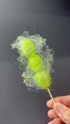 シャインマスカット飴の食べる音体験