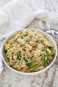 Instant Pot Chicken and Rice - The Salty Marshmallow