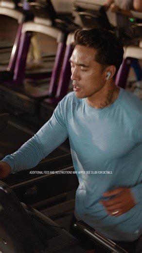 Don't let that end-of-year daze stop your strong finish. Join Planet Fitness for $1 Down, $15/mo and pay nothing until 1/17. | Planet Fitness