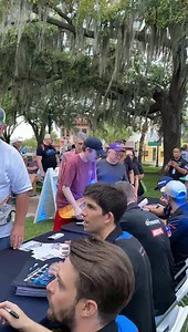 It’s autograph session time ✍🏼 | Sebring International Raceway