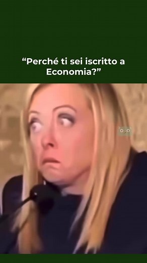 Economia Confusa on Instagram: "Segui @economiaconfusa 💚 Tutta colpa dell’asimmetria informativa #economiaconfusa #economia"