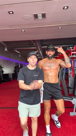 Frankie Franchise on Instagram: "@raw_fll ➕ @jacked.rabbit ⚡️⚡️ Who getting in with this week? 💪🏽😤 @jacked.rabbit code: Franchise25 #frankiefitness #hyrox #training #jackedrabbit #workout"