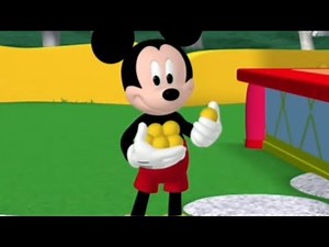 Mickey & Minnie Mouse 🏝️ Secret Water Park Adventure & Splash Fountain Surprise!