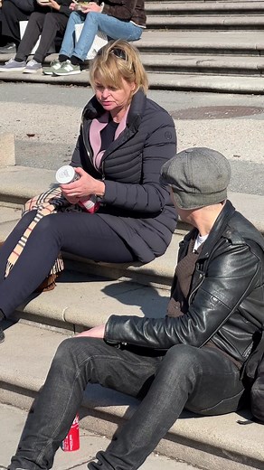 snake came out !#reels #prank #magic | Julien Magic