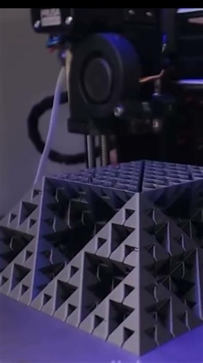 3D printing pryimad #3dprinting #3dprinterupgrade #3dprint #timelapse #theothersideofmakebelieve