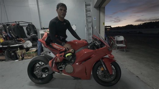 796 reactions · 40 shares | Kamusta nga ba ang Pani V4 G7? We all heard about the Panigale V4 7th gen specs, features on paper right? So the question is in laymans term for a local superbike rider, Kamusta ba ang Ducati Panigale V4 7th Gen? Is it really a next generation Panigale v4? Check out my personal take on the much talked about Ducati Panigale V4 7th Gen. -jsr | Joey Rivero | Facebook
