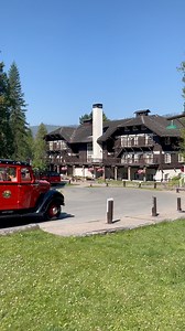 18K views · 408 reactions | Lake McDonald Lodge, Glacier National Park, Montana, USA #4kscenicdrivesandhike #glaciernationalpark #lakemcdonald #lodgelife #redbus #toursstarthere Glacier National Park | 4K Scenic Drives and Hikes Worldwide. | Facebook
