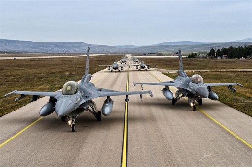 Turkish fighter jets conduct patrol flights along Iran border amid war - Türkiye Today