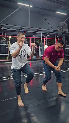Đánh giá video ăn hành của Hiếu Tí Hon