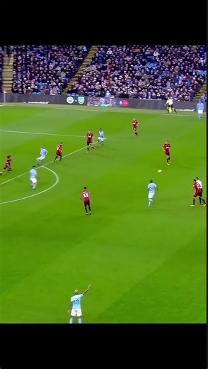 300 IQ Passes in Football