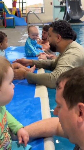 Learning When It’s Time to Enter the Water Our Parent & Tot swimmers are working on sit, wait, and listen, a key part of learning when it’s safe to enter the water. When the instructor says ready, set, go, little ones know it’s time to enter safely with their grown-up. These early safety skills help build trust, understanding, and confidence in the water. #wingsoverswim #parentandtot #watersafety #learntoswim #swimlessonfun #earlywaterskills #swimclassconfidence #wow #fairfieldmoms #fairfield |