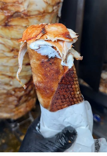 chicken shawarma wraps from sumaq! 😍 #shawarma #döner #asmr #asmrfood #baghdad