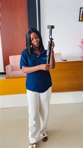 SMARTWATCHES,PROJECTORS, FURSA ZA BIASHARA KWA MTAJI MDOGO on Instagram: "C17 AI Selfie stick Kama mnavojua AI technology is taking over, Ndo maana tunawaletea C17 AI SELFIE STICK/STAND inafanya kazi kama gimbal 1. Ina AI Face tracking feature, kwamba ina ku track uso na movements zako. Kwahiyo huna haja ya kuwa na mtu wa kuku shoot ukiwa na stand hii ya AI 2. Ina rotate 360°, yaani hata uzunguke vipi inaenda na ww. Na unaweza kuweka simu yako kwa any position unayotaka ww 3. Ina AI features ya 