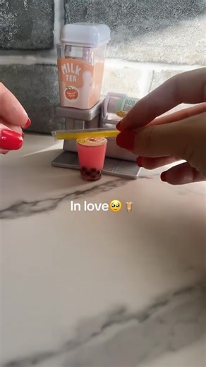 187K views · 68 reactions | Essentials 溜溜 | Miniverse | Facebook