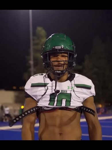 High School Football Highlights: Justin Flowe's Impact