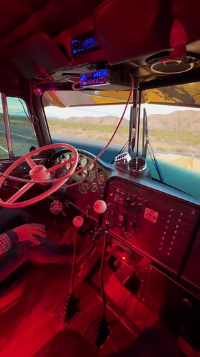 Shifting the 5x4: Exploring Vintage Truck Gear Patterns