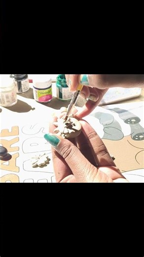 Diy keychain from clay 🌻🥺 #diy #diykeychain