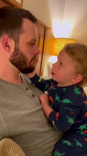 Como acalmar a mamãe com chocolate: diálogo engraçado e love